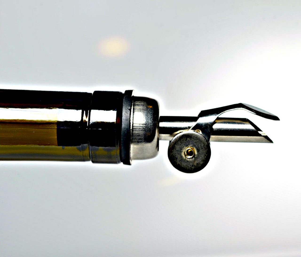 Silicone/Stainless Self-Closing Pour Spout