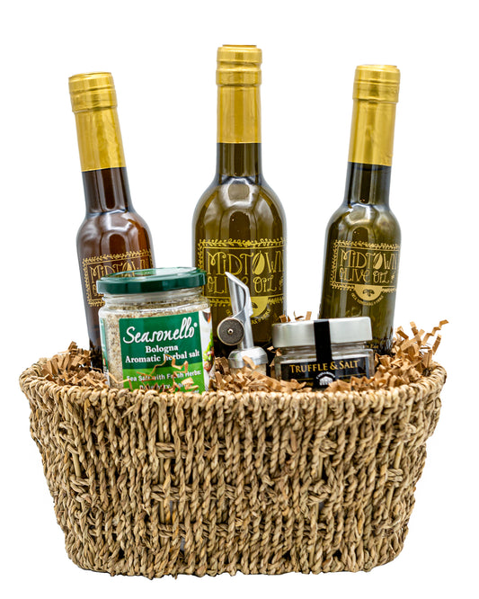 For the person who loves to grill, roast or sauté, this basket covers all the bases! Comes with a 375 ml bottle of our best-selling flavored oil Tuscan Herb, a 200 ml bottle of the award-winning Picual Ultra Premium EVOO, a 200 ml bottle of our Traditional Balsamic vinegar, a jar of the award-winning Casina Rossa Truffle &amp; Salt, a jar of Seasonella Bologna Aromatic Herbal salt and a silver self-closing pour spout in a seagrass container